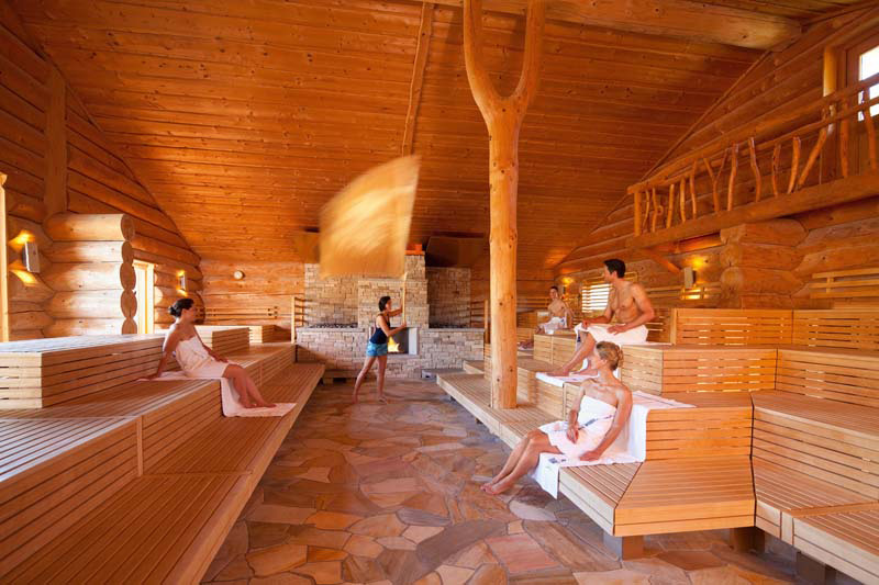 Blockhaus-Sauna im Außenberich